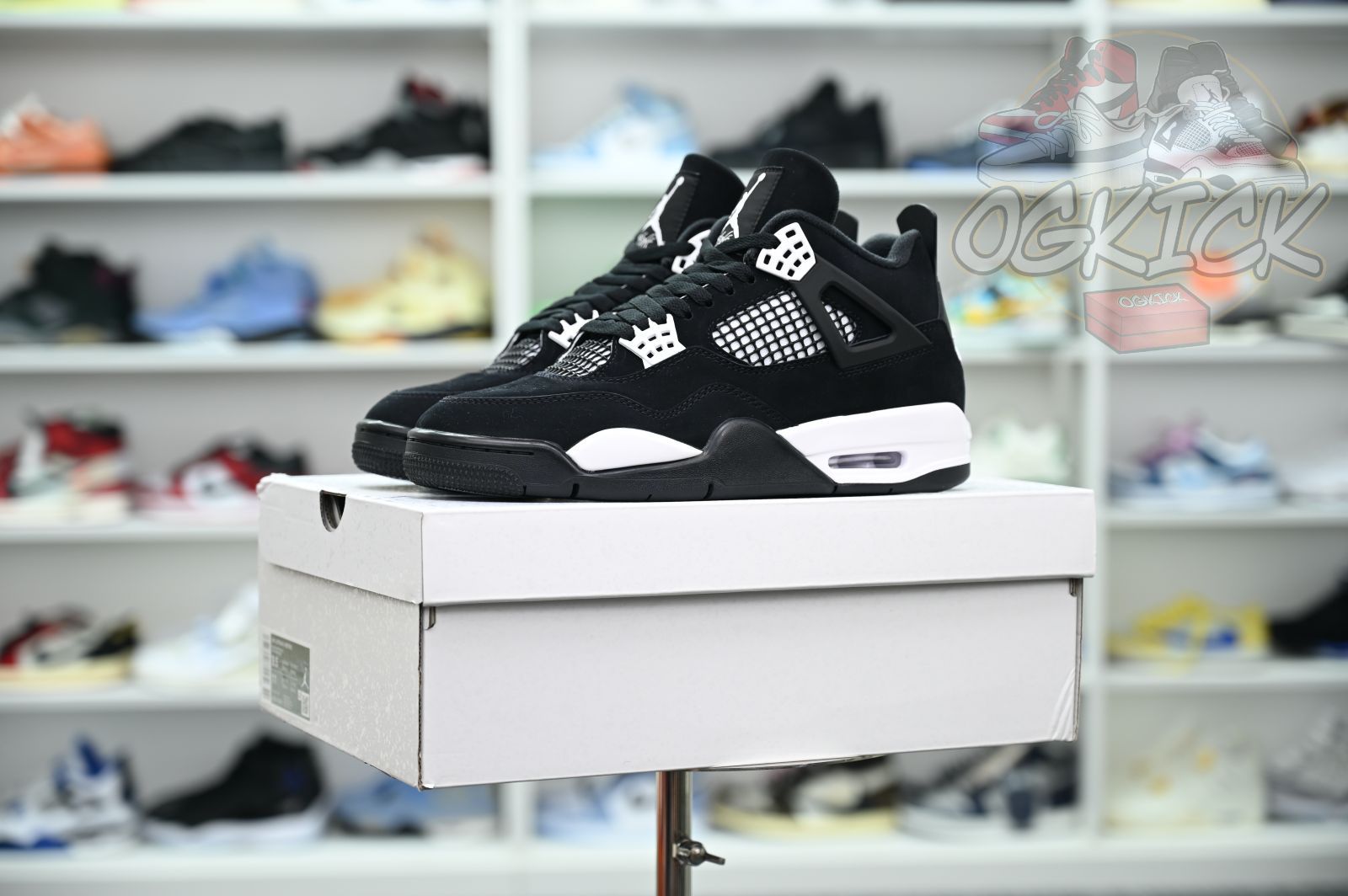 Jordan Air Jordan 4 Retro 