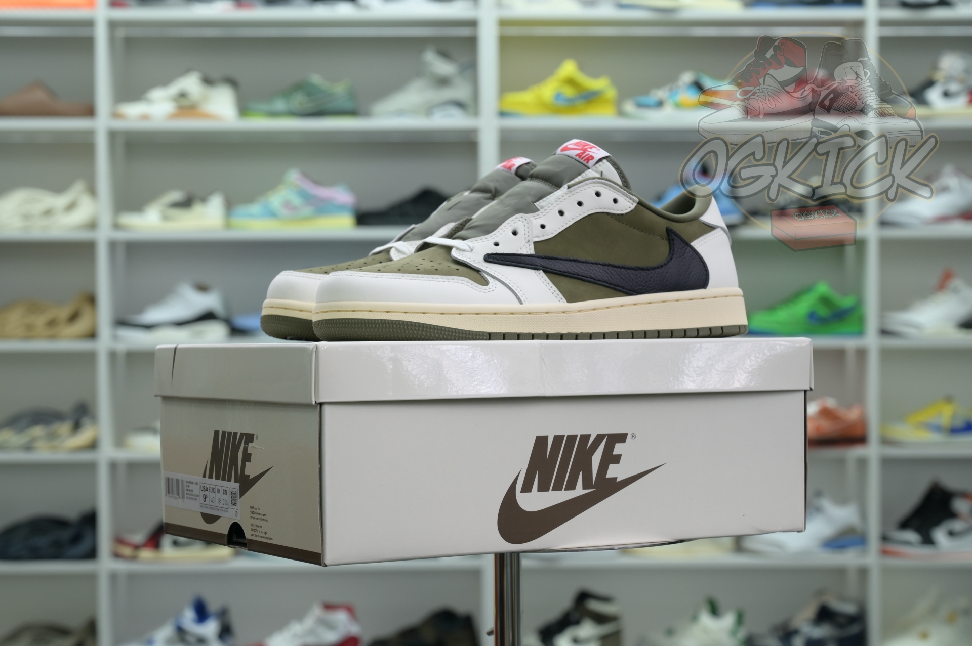 Travis Scott x Jordan Air Jordan 1 Low OG “Medium Olive”
