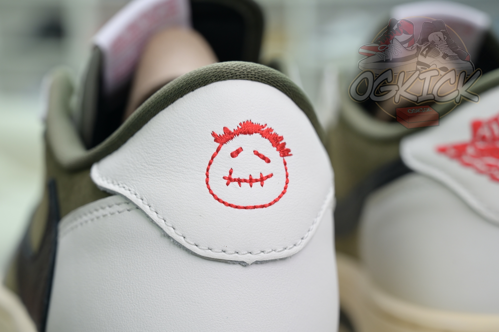 Travis Scott x Jordan Air Jordan 1 Low OG “Medium Olive”