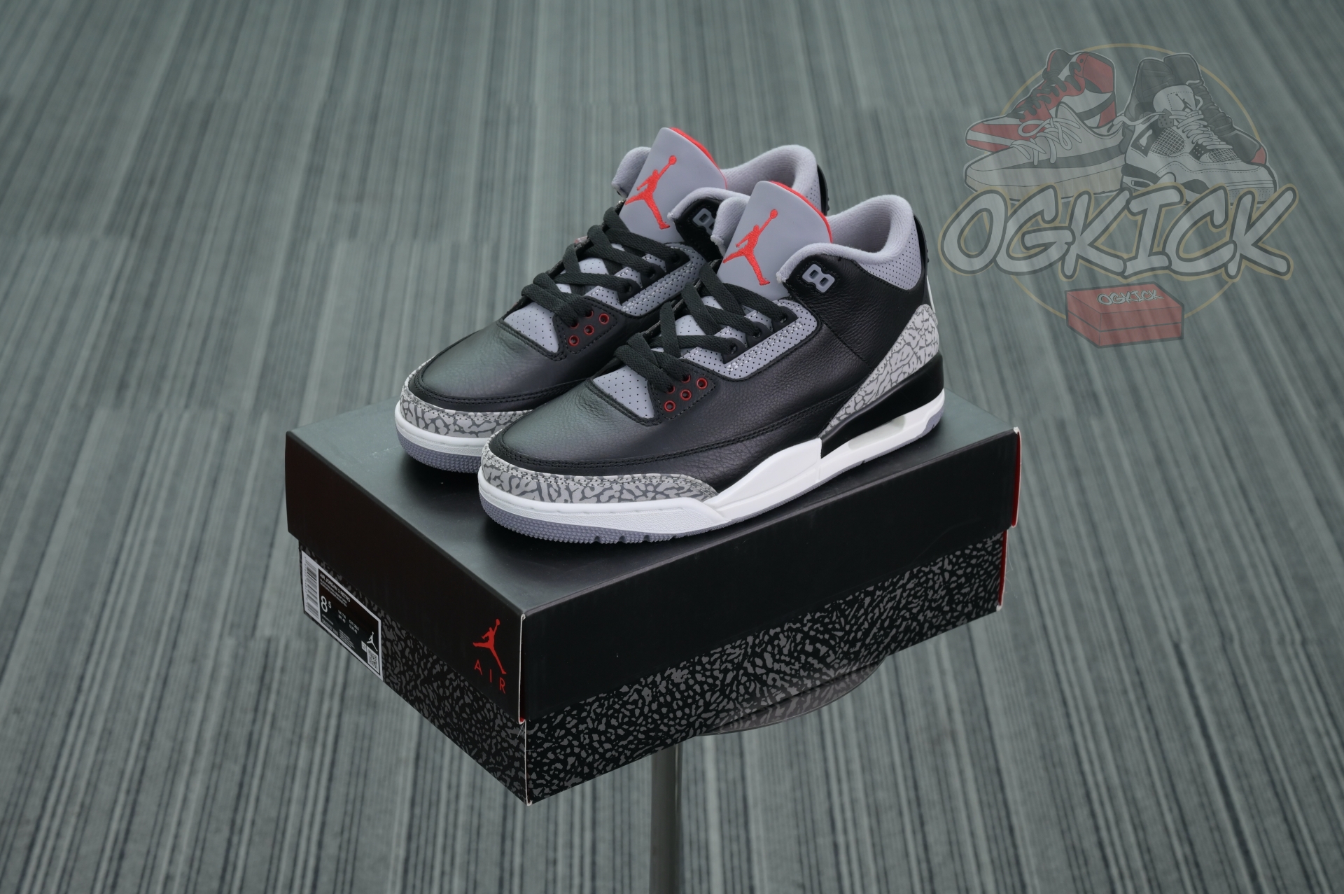 Air Jordan 3“Black Cement Reimagined”