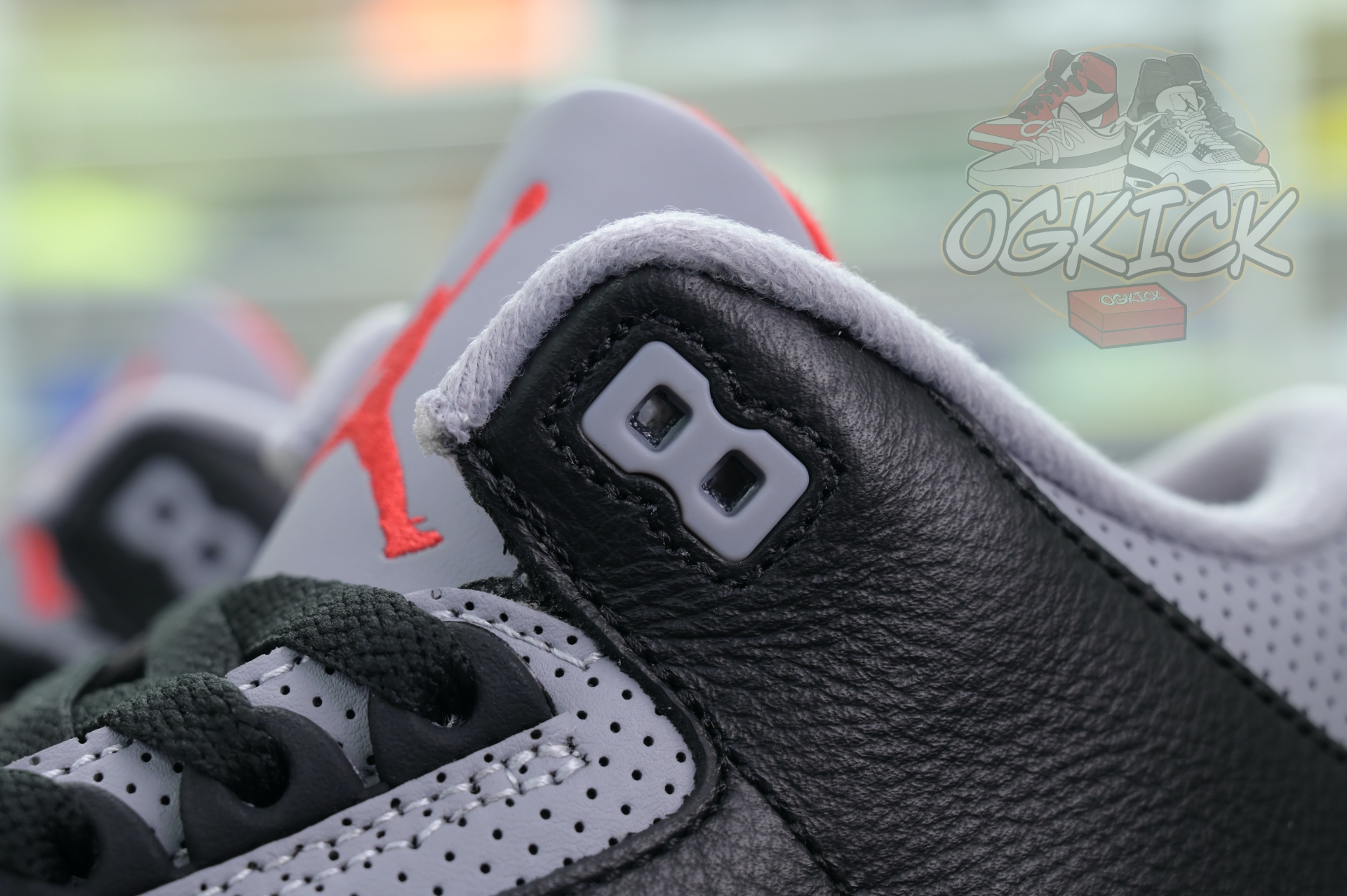 Air Jordan 3“Black Cement Reimagined”