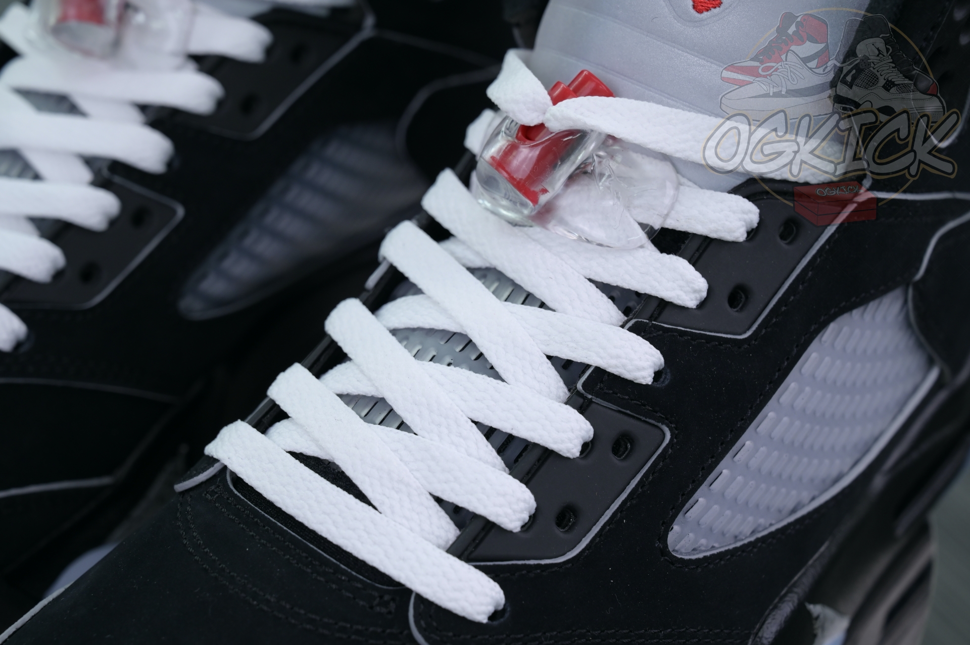 Jordan Air Jordan 5“BLACK METALLIC REIMAGINED”