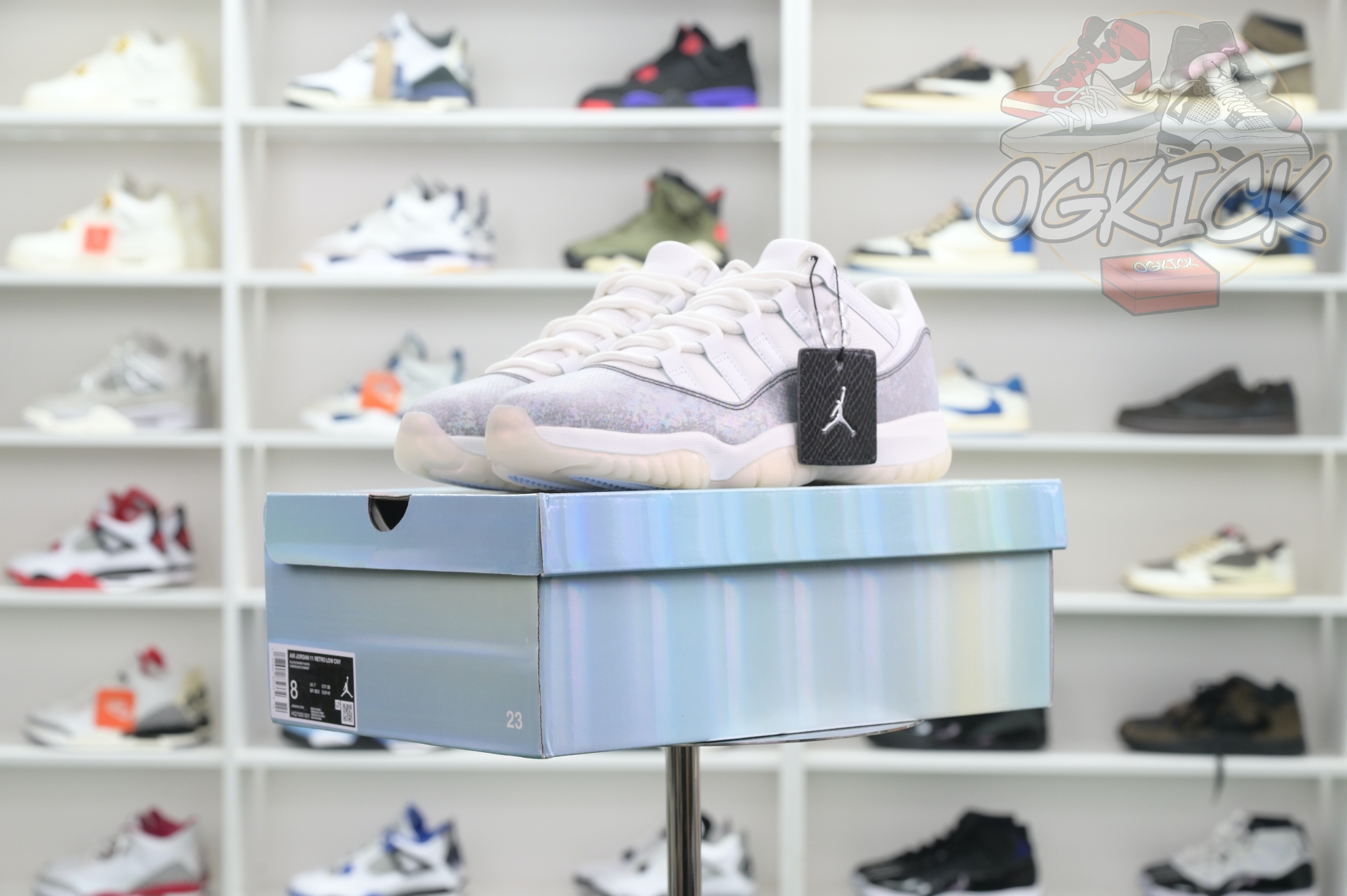 Jordan Air Jordan 11 Low  CNY