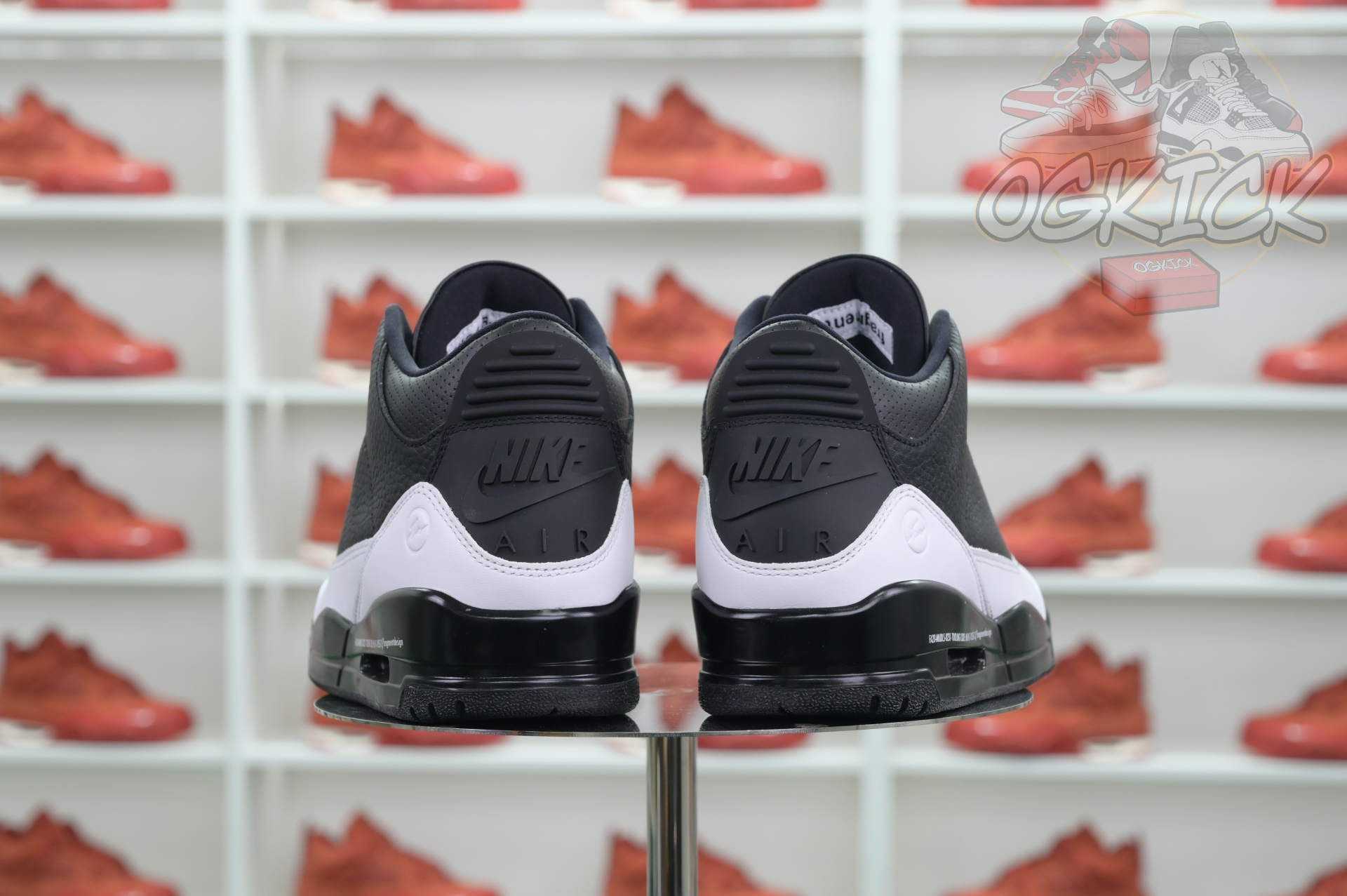 Fragment Design x Jordan Air Jordan 3“Black/ White”  DA3595-001