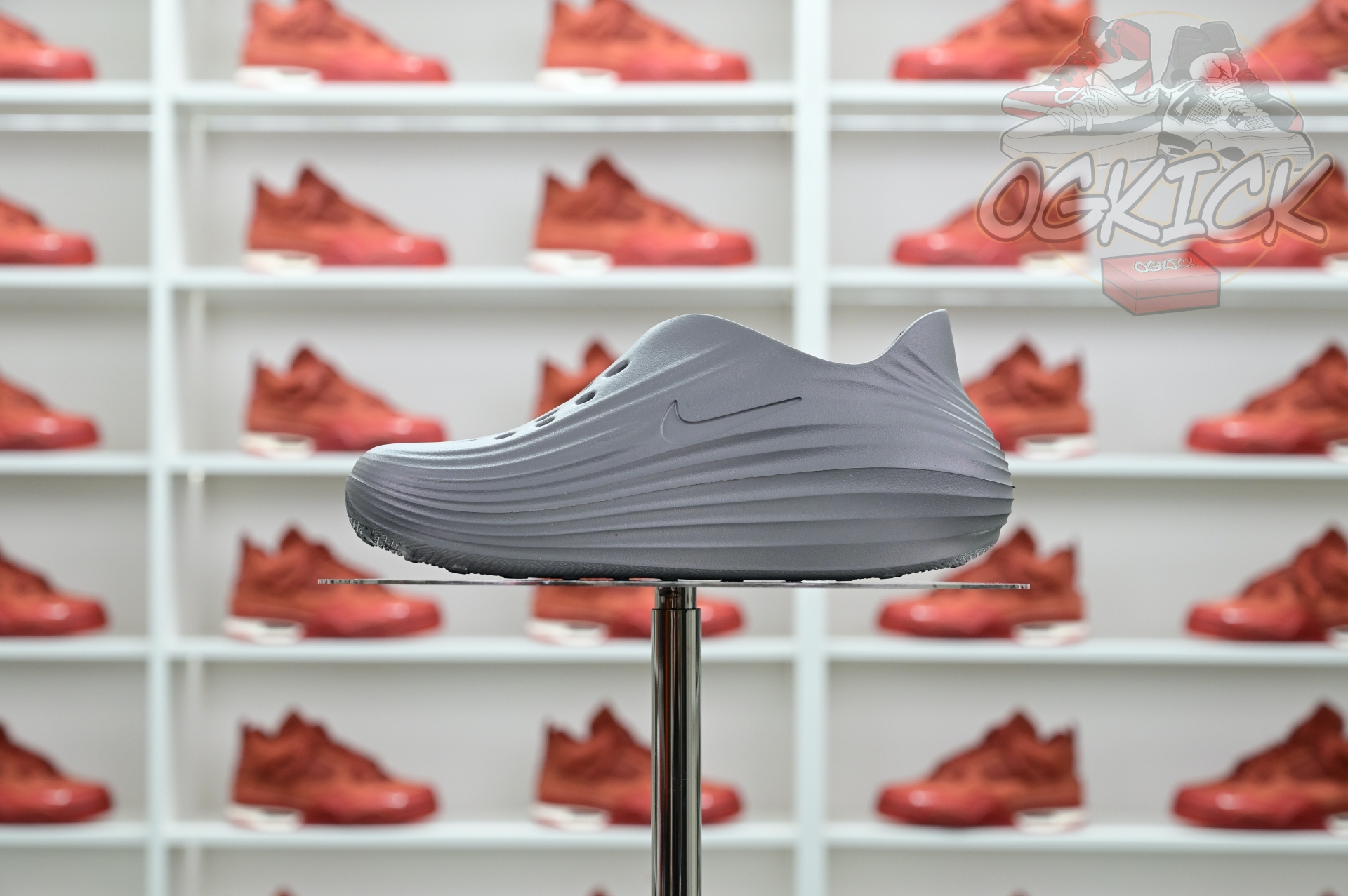 Nike ReactX Rejuven8  HV5060-002