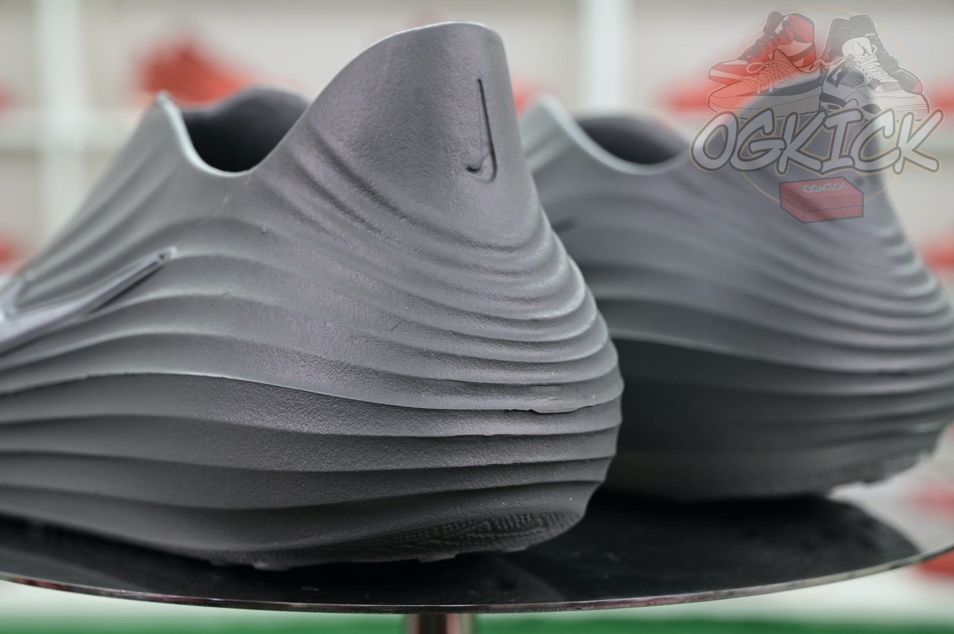 Nike ReactX Rejuven8  HV5060-002