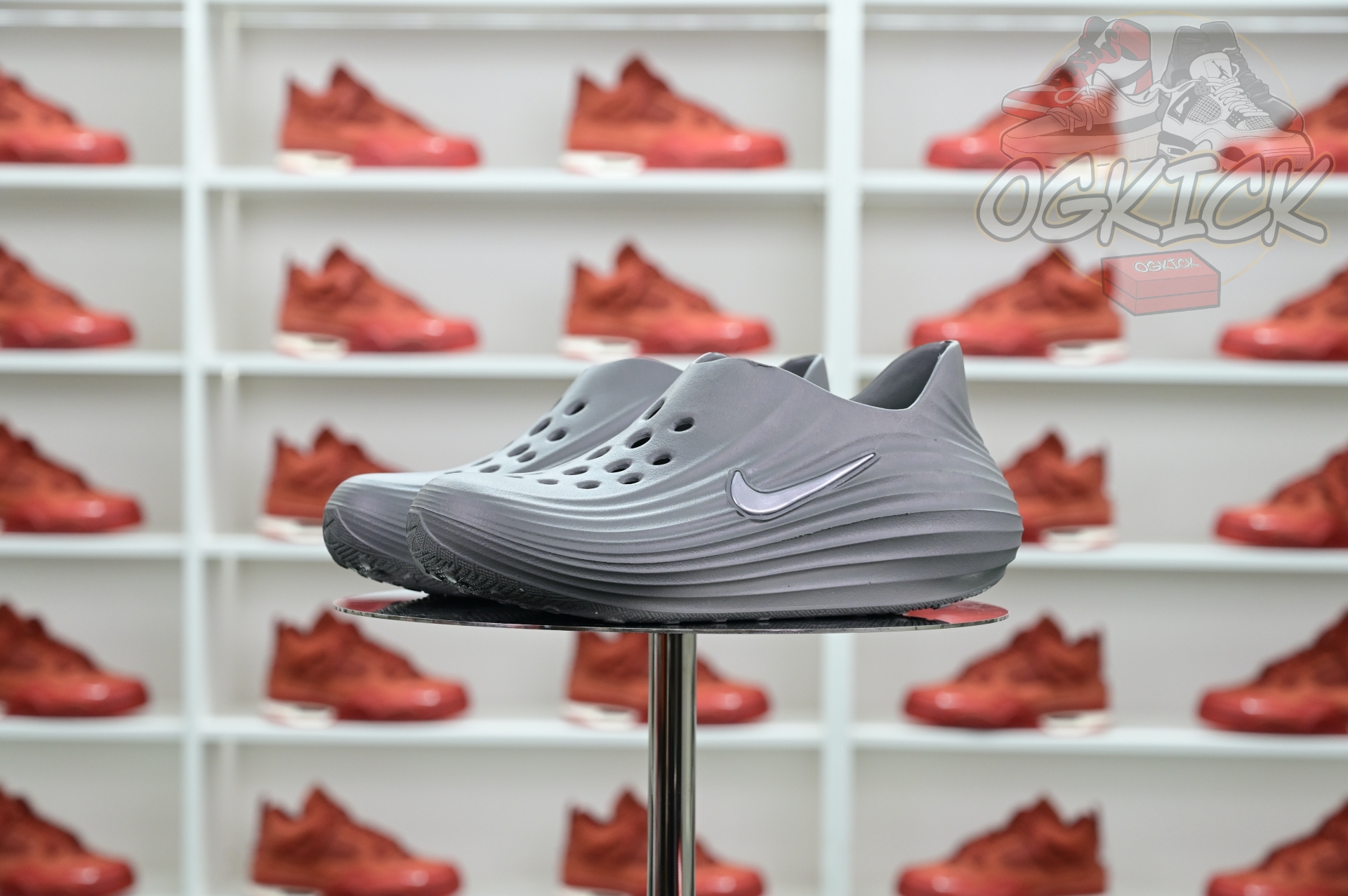 Nike ReactX Rejuven8  HV5060-002