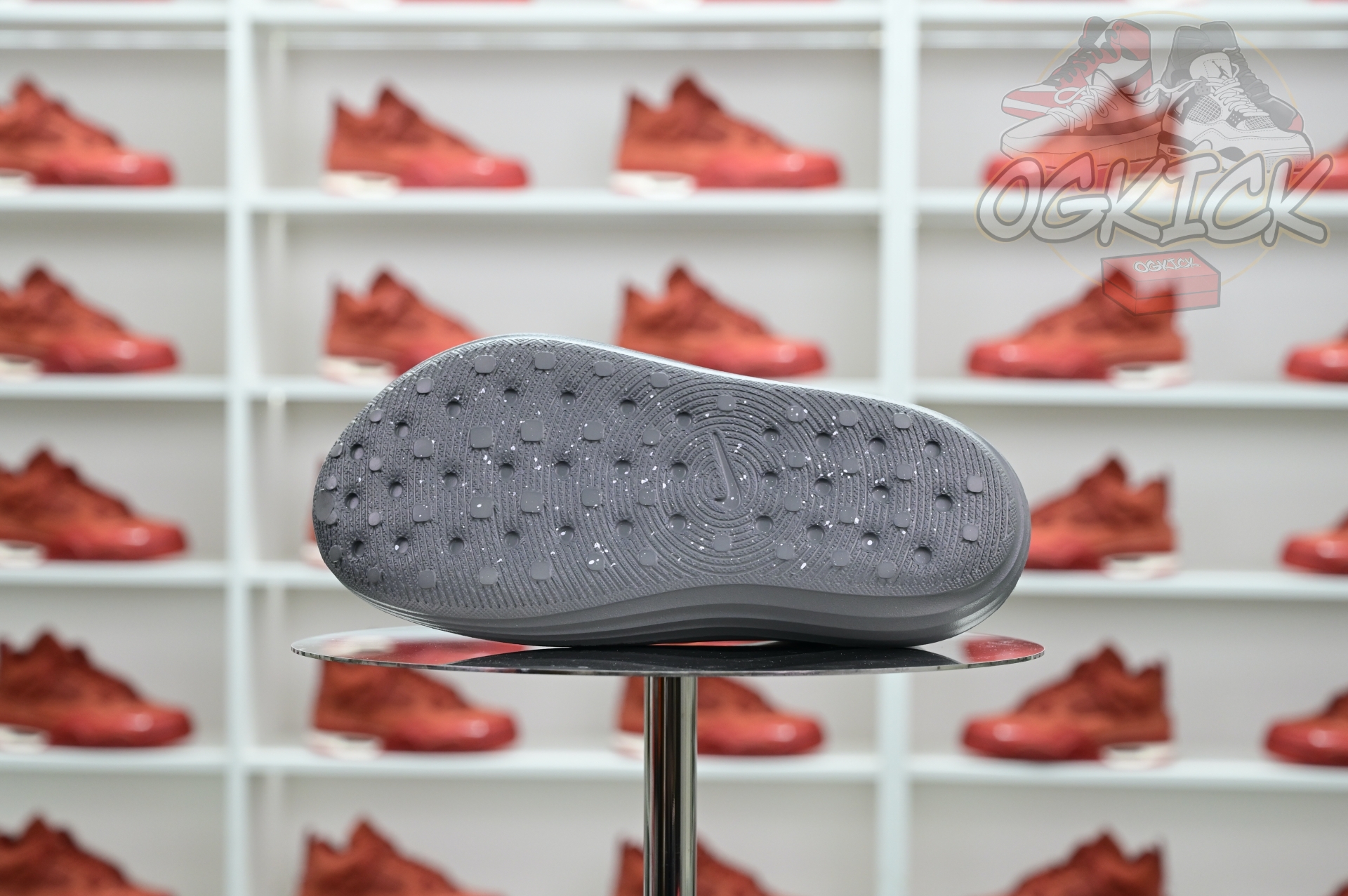 Nike ReactX Rejuven8  HV5060-002