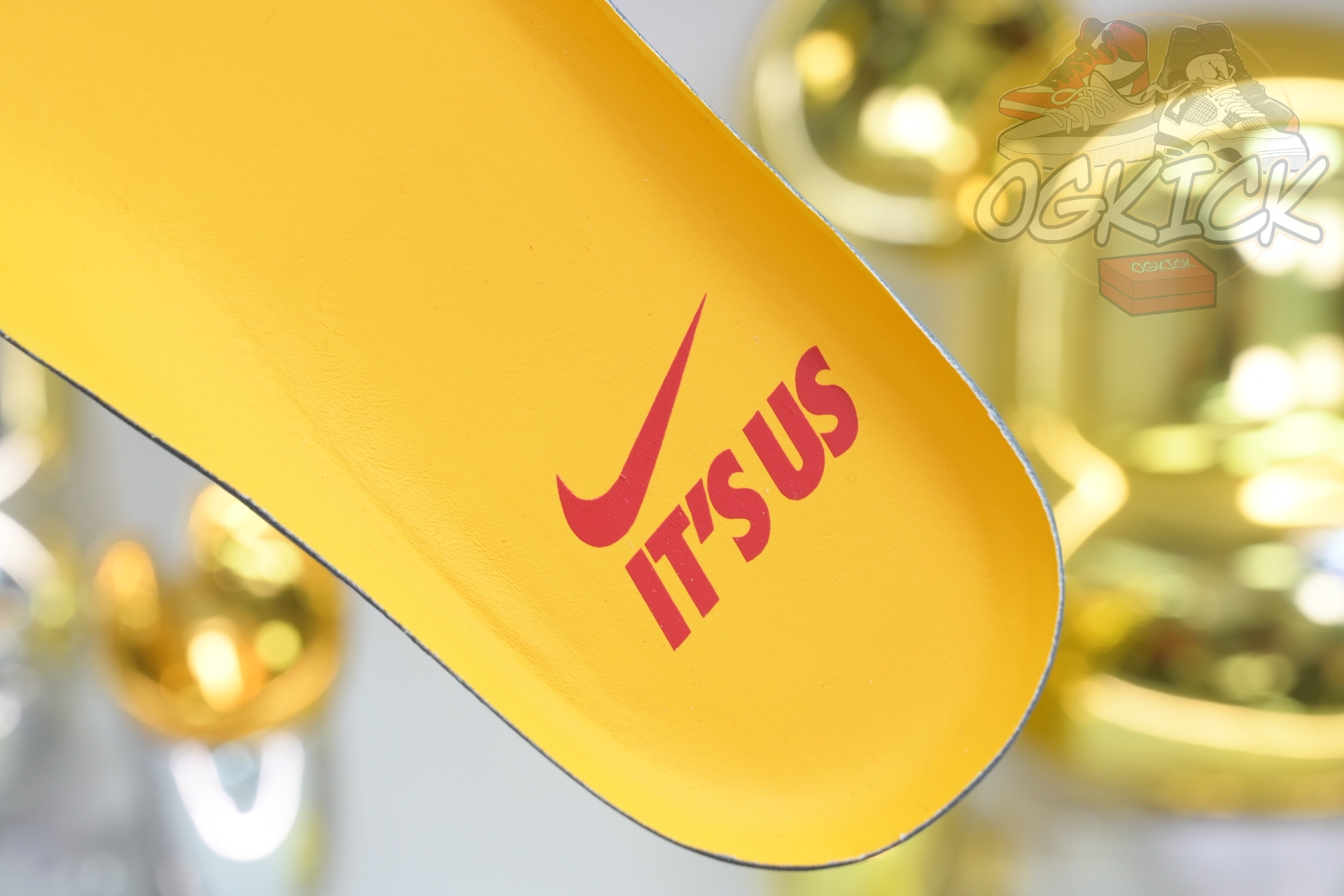 Nike Air Force 1 IH4383-300