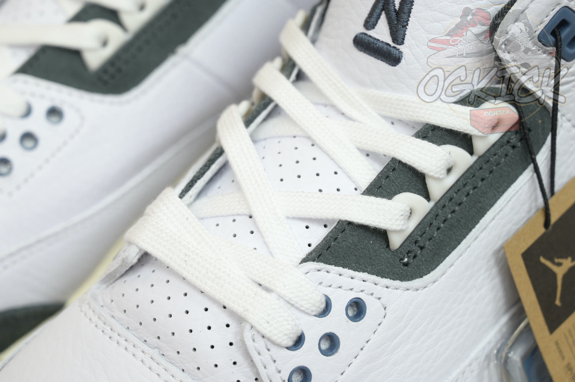 A Ma Maniére x Jordan Air Jordan3“DIFFUSED BLUE” HV8571-100