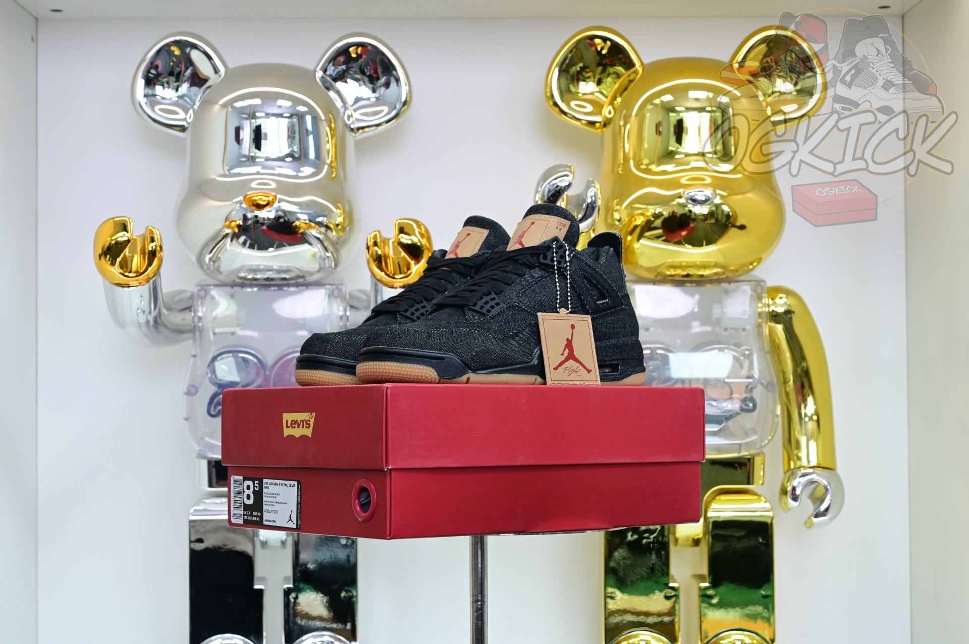 levi's x  Air Jordan 4 levis black (levis tag)AO2571-001