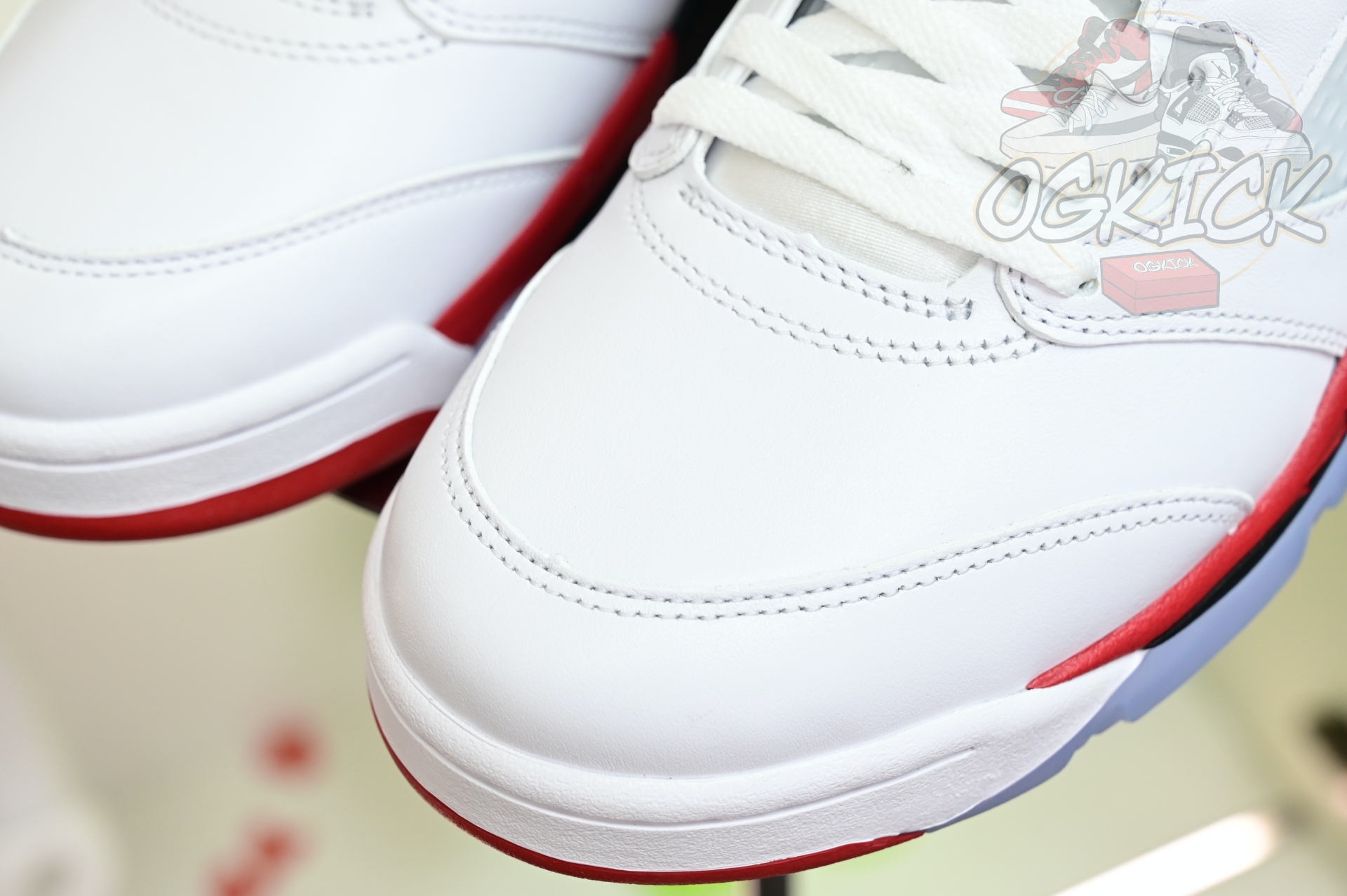 Air Jordan 5 Fire Red“Black Tongue”  HQ7978-101