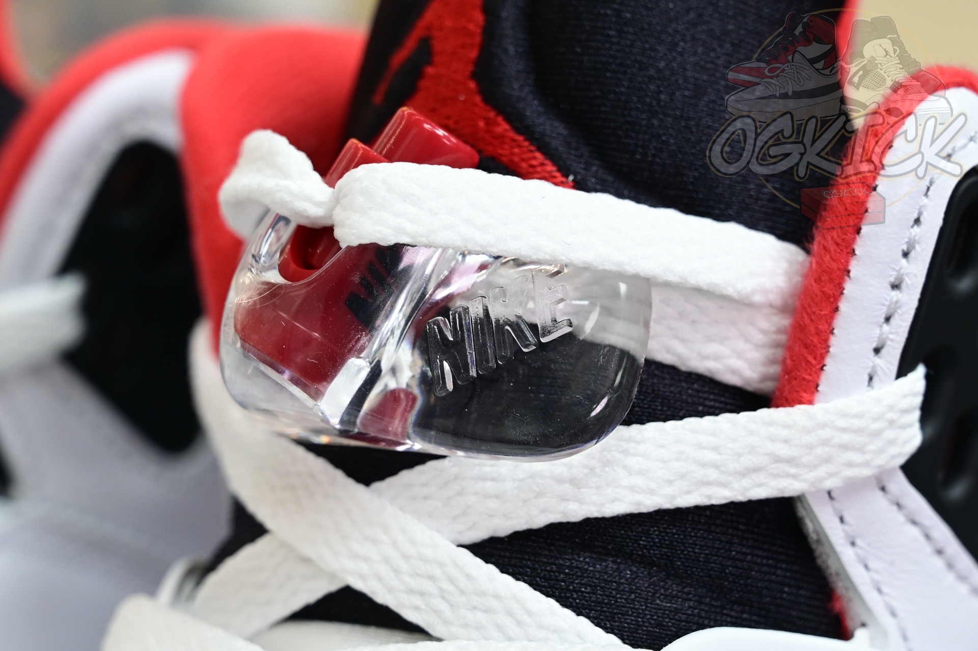 Air Jordan 5 Fire Red“Black Tongue”  HQ7978-101