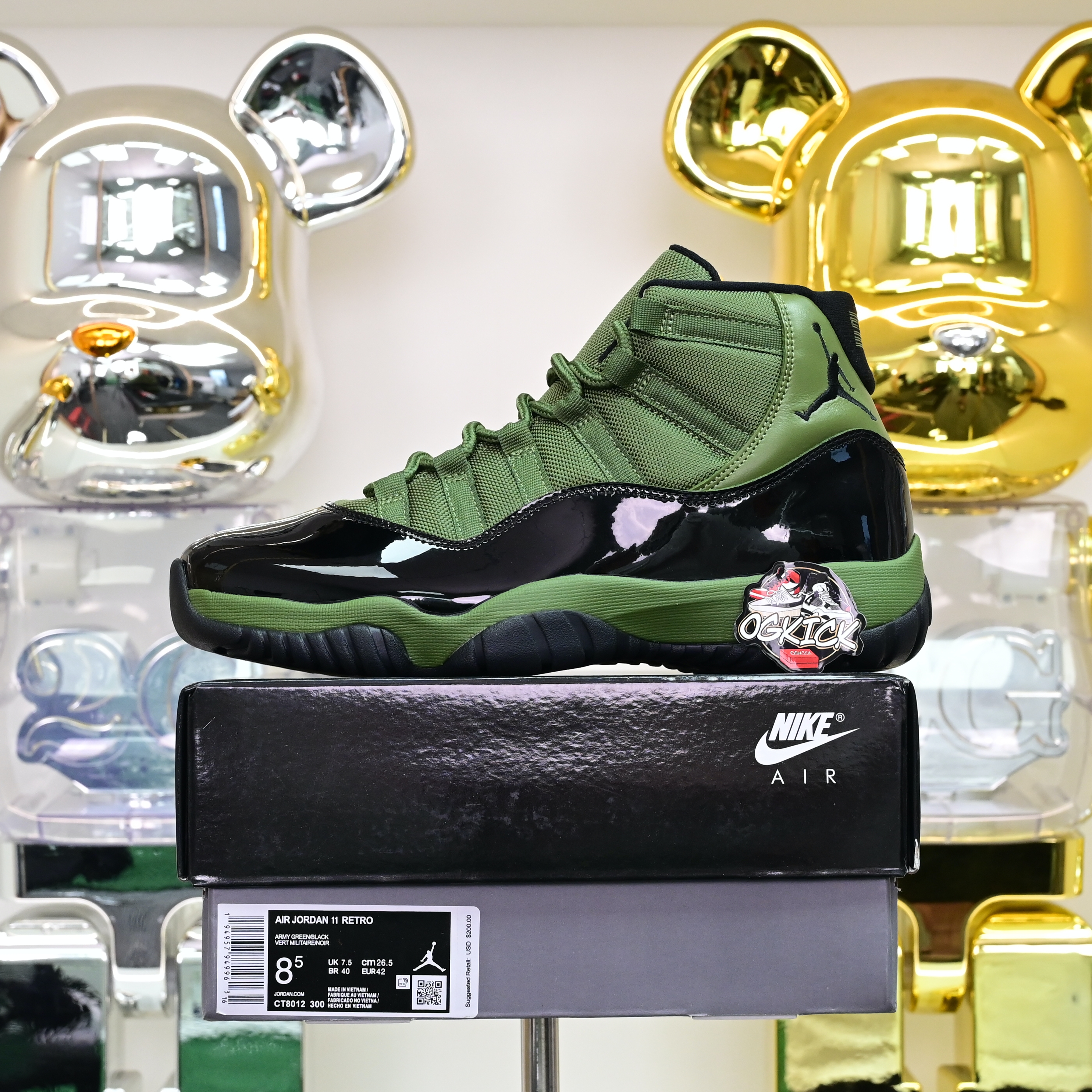 Air Jordan 11  RETRO CT8012-300