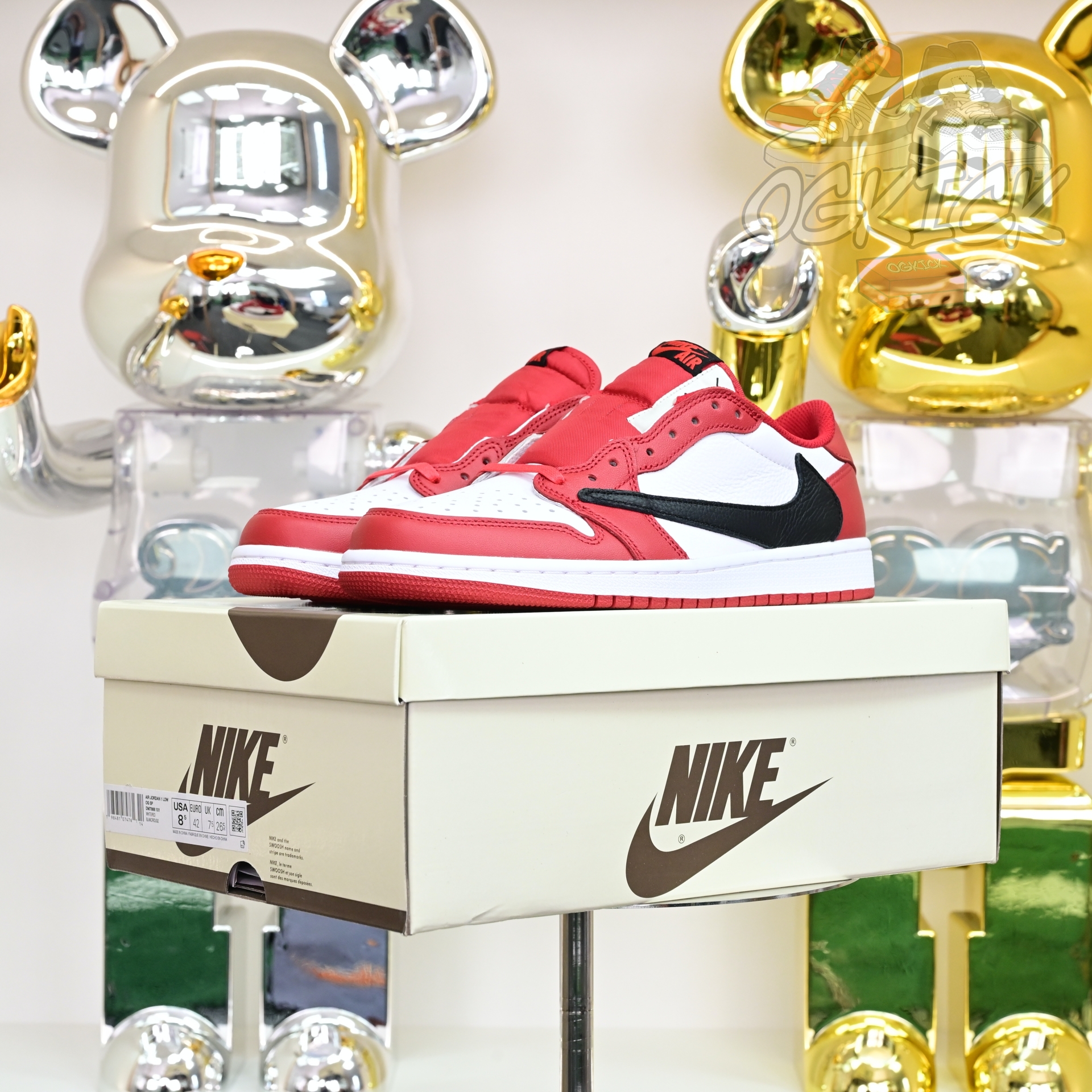 Travis Scott x Air Jordan 1   Low “Chicago”  DM7866-101