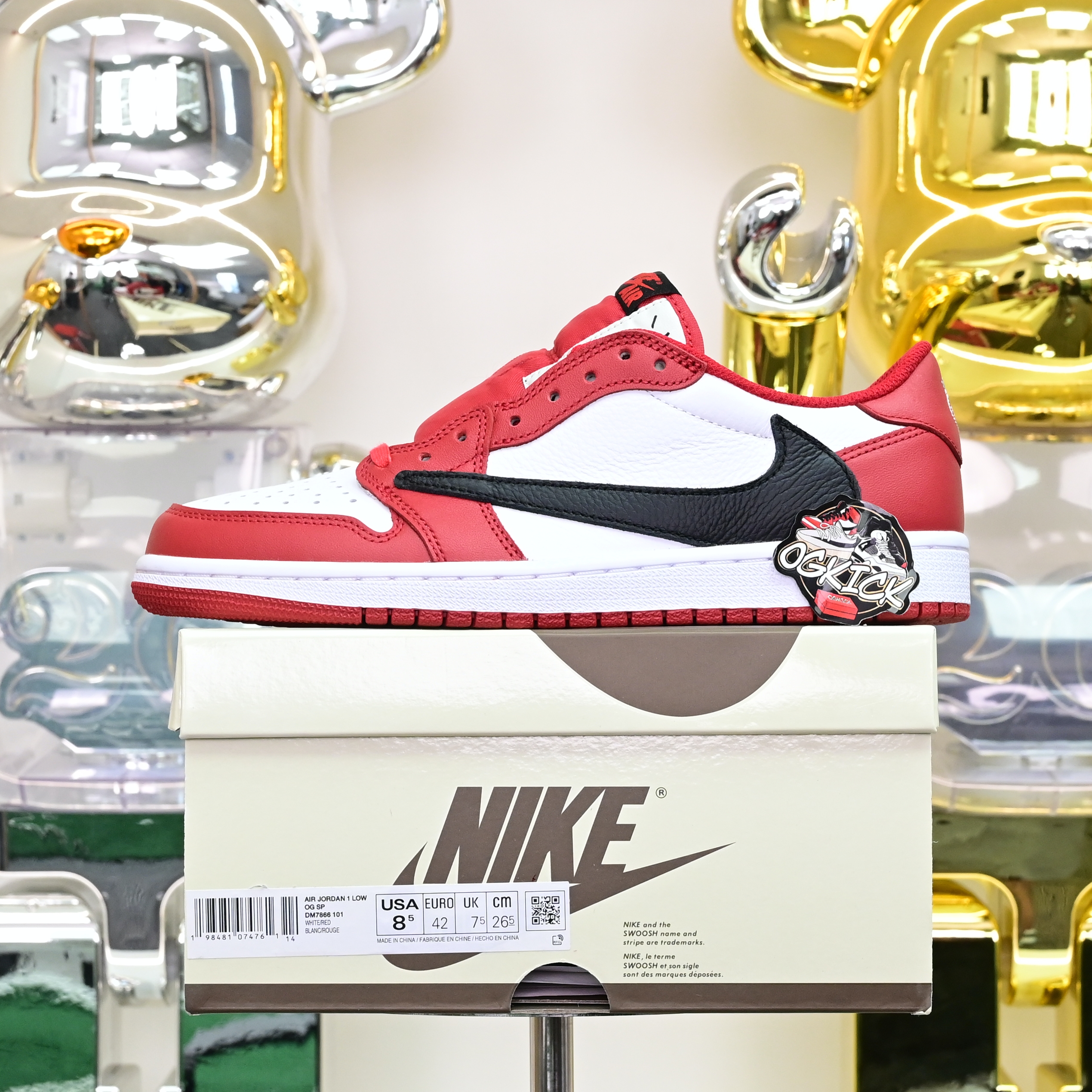 Travis Scott x Air Jordan 1   Low “Chicago”  DM7866-101