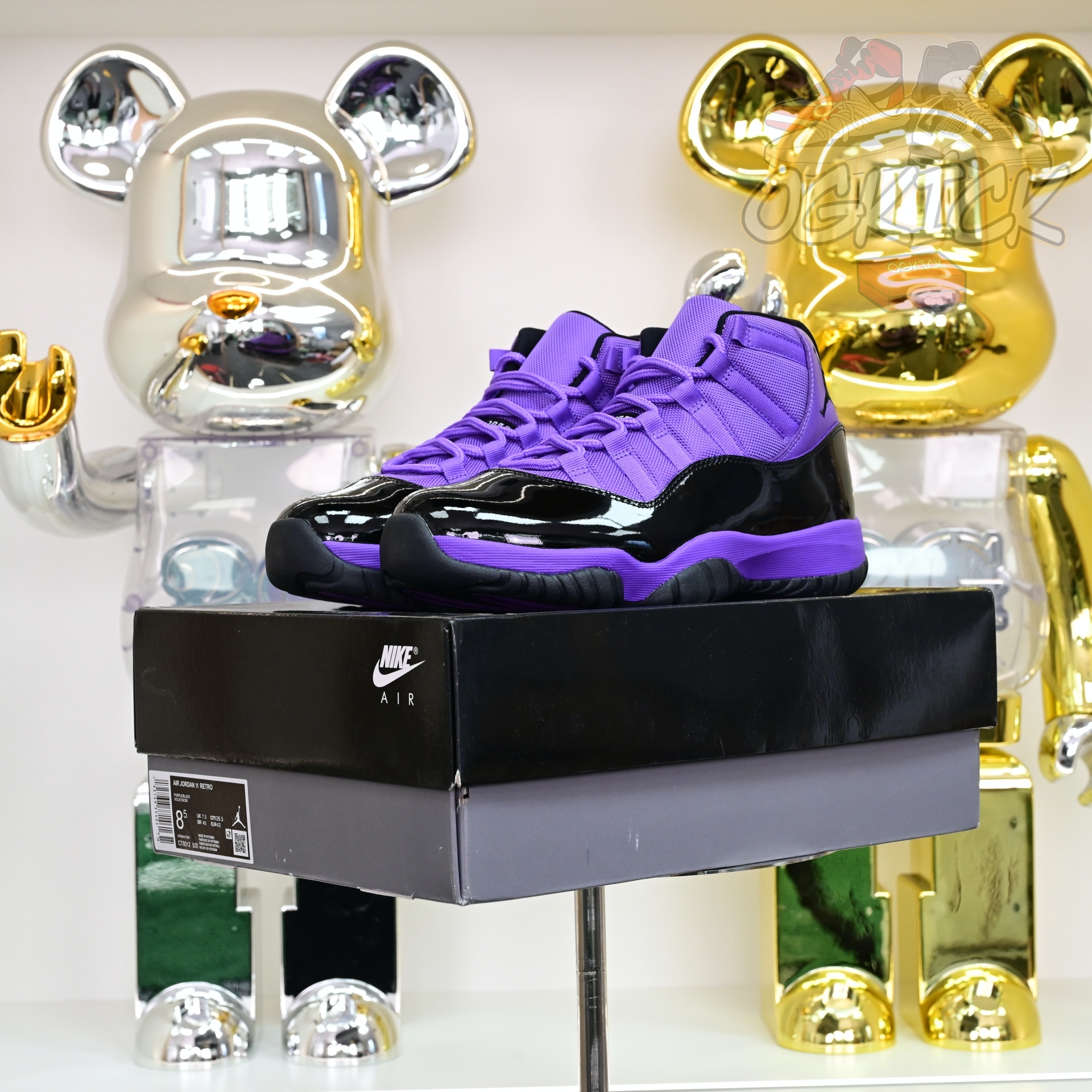 Air Jordan 11  RETRO CT8012-500